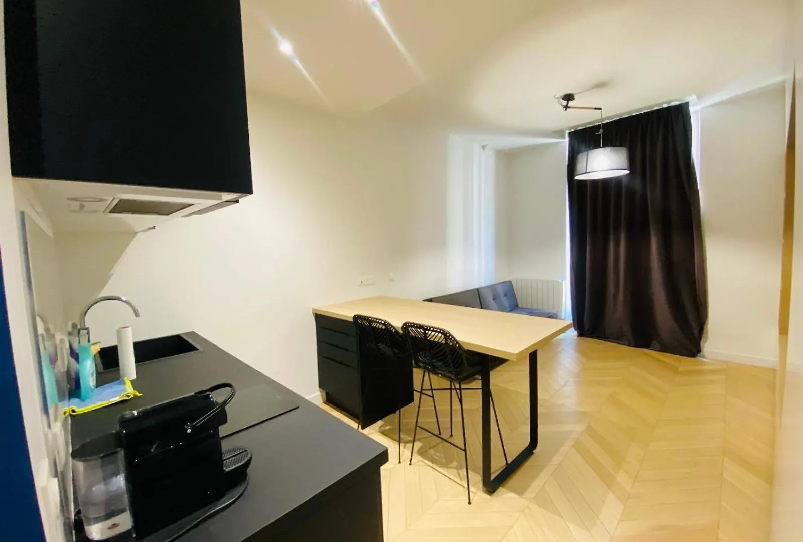 아파트 Appartement Marais Sentier 파리