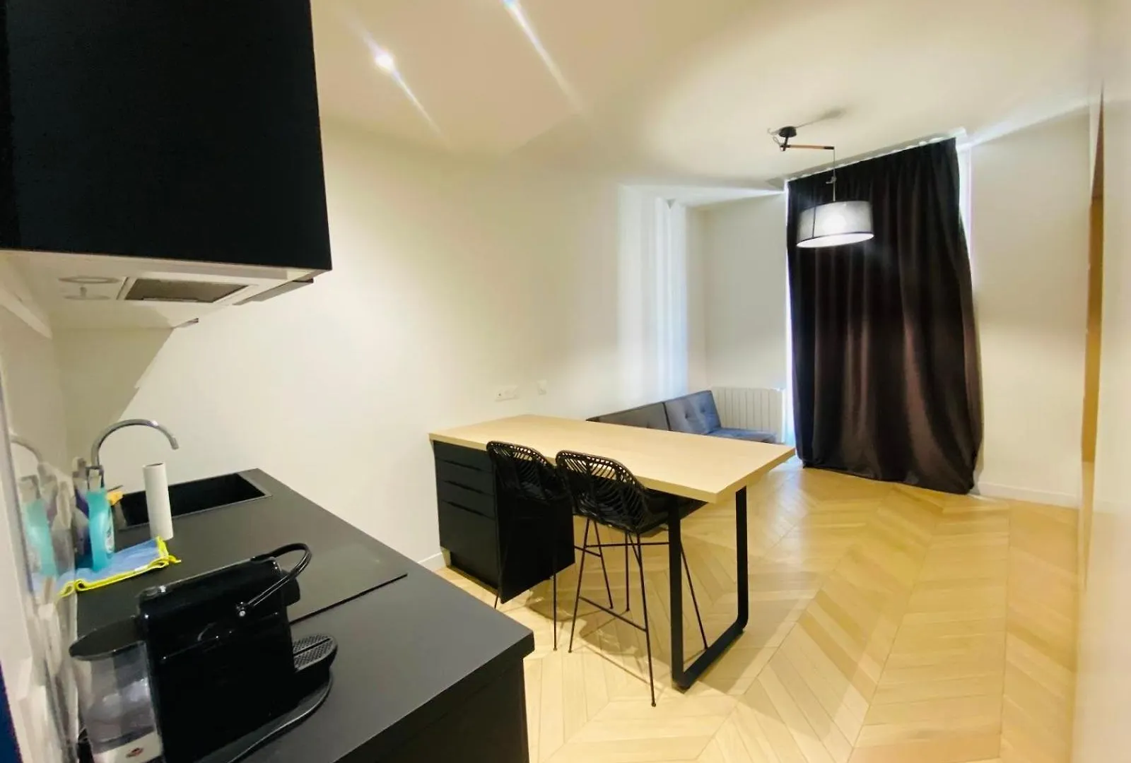 Appartement Marais Sentier Paris 0*,  France